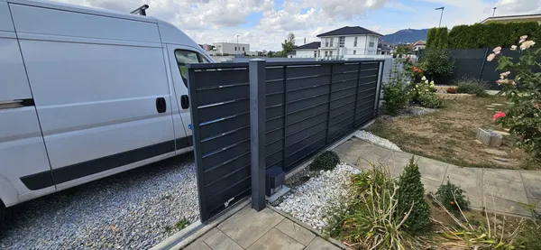 Realizácia brány, pohonu alebo tienenia EVPA TECH – foto 35